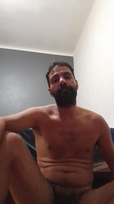 foyler85 live cam on Cam4