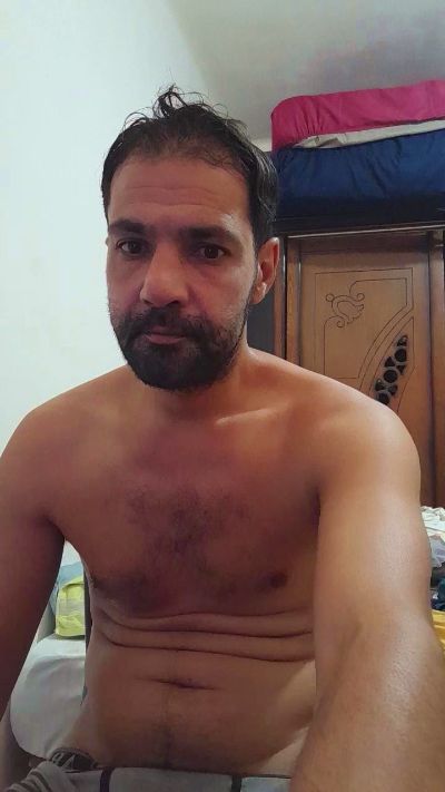 foyler85 live cam on Cam4