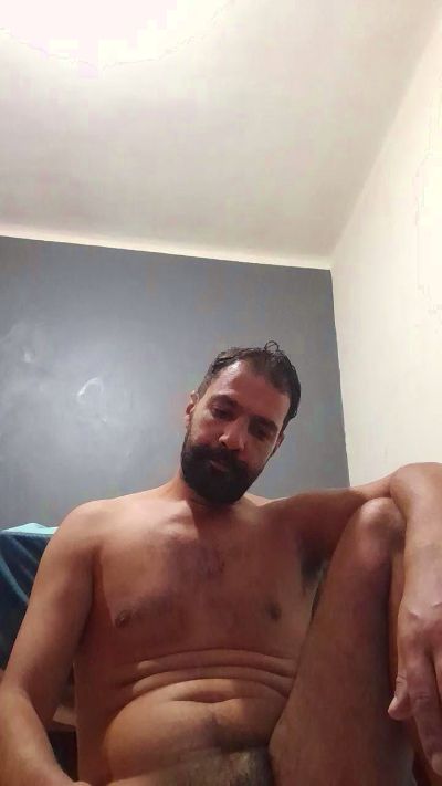 foyler85 live cam on Cam4