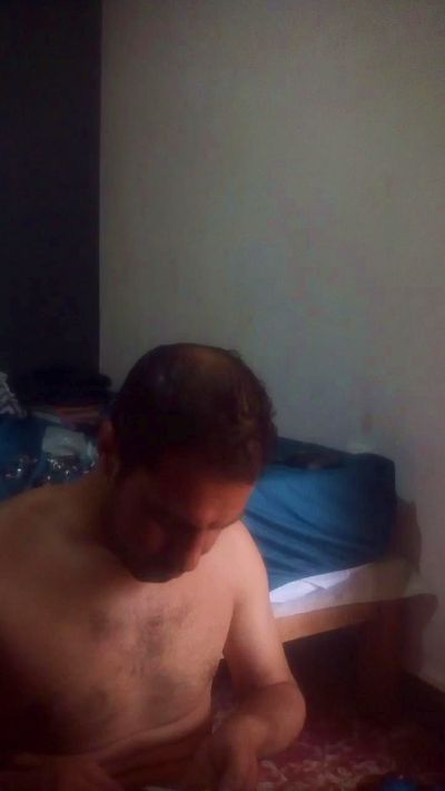 foyler85 live cam on Cam4