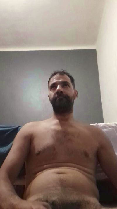 foyler85 live cam on Cam4