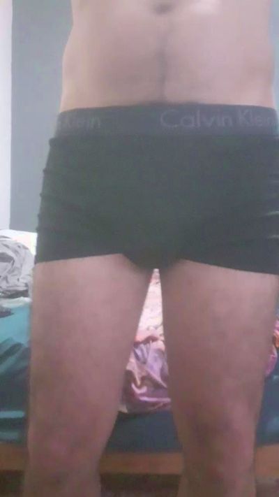 foyler85 live cam on Cam4