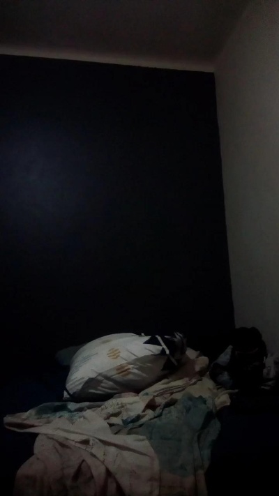 foyler85 live cam on Cam4