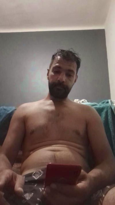 foyler85 live cam on Cam4
