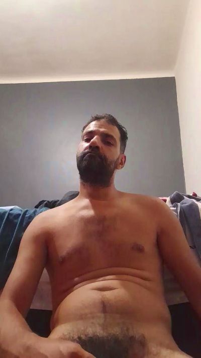 foyler85 live cam on Cam4