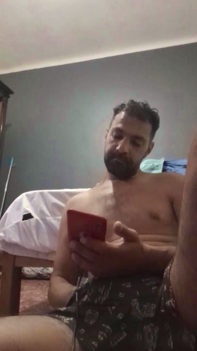 foyler85 live cam on Cam4