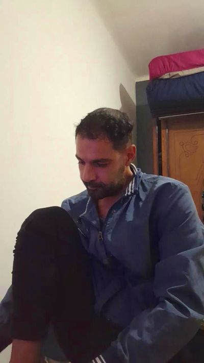 foyler85 live cam on Cam4