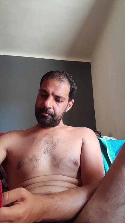 foyler85 live cam on Cam4
