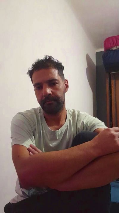 foyler85 live cam on Cam4