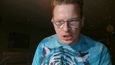franciefb4 live cam on Cam4