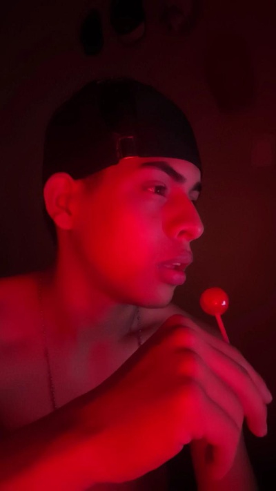 francisco_fun live cam on Cam4