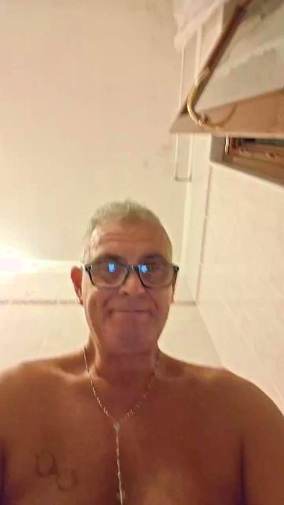 franco__747 live cam on Cam4