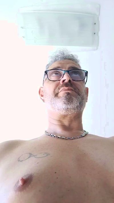 franco__747 live cam on Cam4