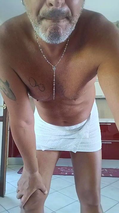 franco__747 live cam on Cam4