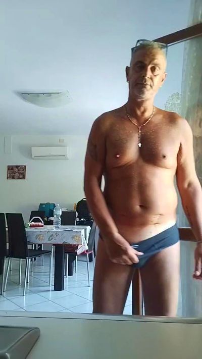 franco__747 live cam on Cam4
