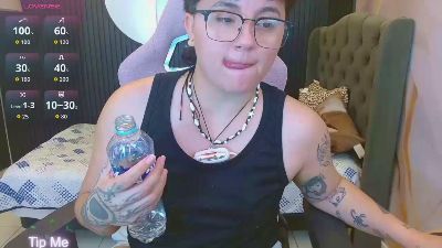 franki_reich live cam on Cam4