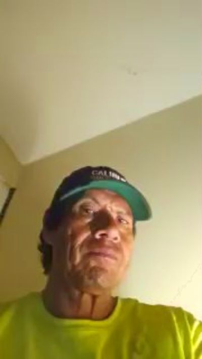 franky2471 live male webcam from United States