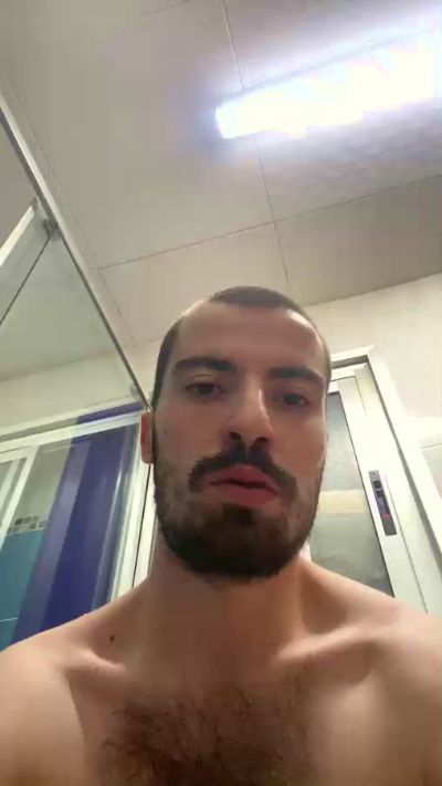 frantri00 live cam on Cam4