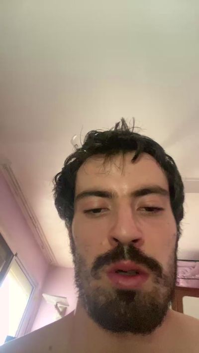 frantri00 live cam on Cam4
