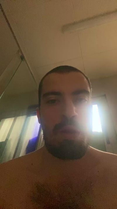 frantri00 live cam on Cam4