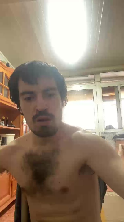 frantri00 live cam on Cam4