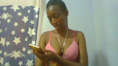 freakynaj24 live cam on Cam4