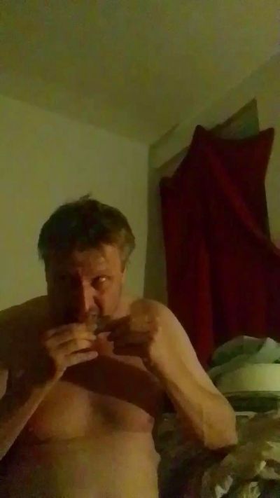 freddy3000_fun live cam on Cam4