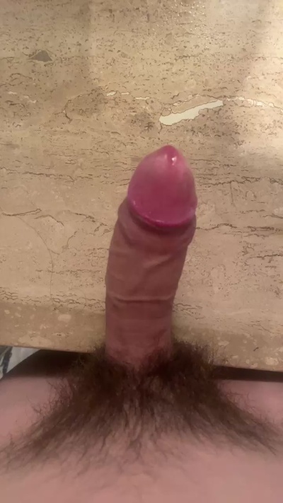 freecumguy19 live cam on Cam4