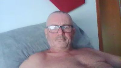 freelifeman live cam on Cam4