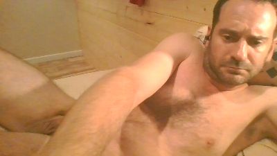frenchi666 live cam on Cam4