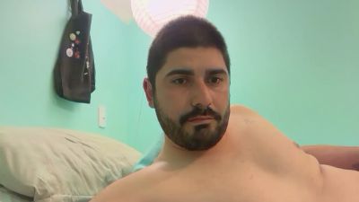 frenchie_fag live cam on Cam4
