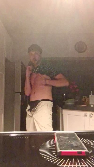 frenchminet1 live cam on Cam4