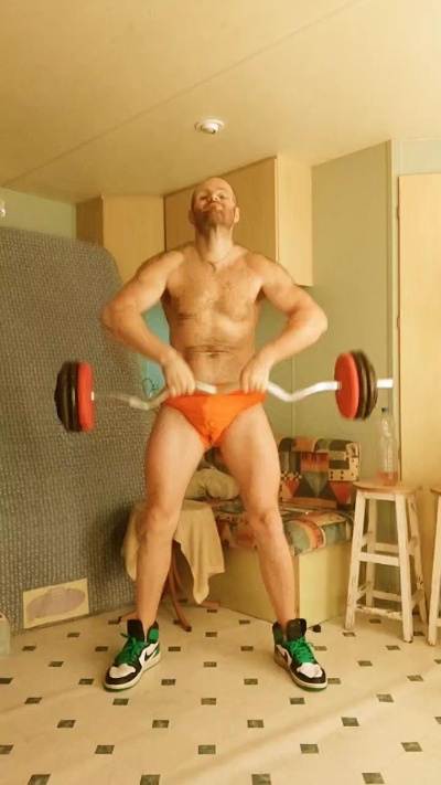frenchyboyy44 live cam on Cam4