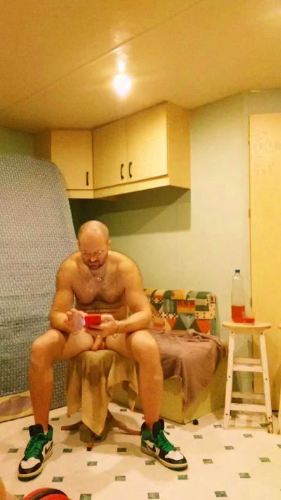 frenchyboyy44 live cam on Cam4