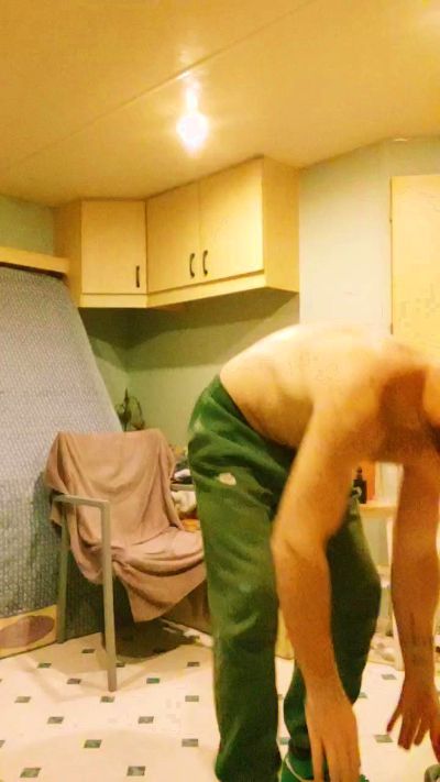 frenchyboyy44 live cam on Cam4