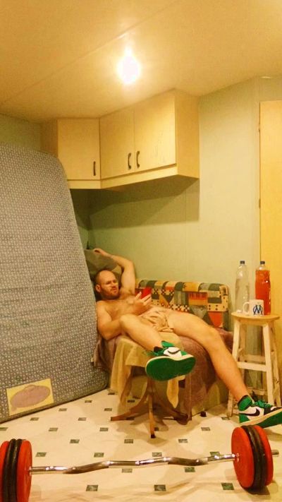 frenchyboyy44 live cam on Cam4