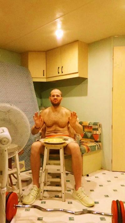 frenchyboyy44 live cam on Cam4