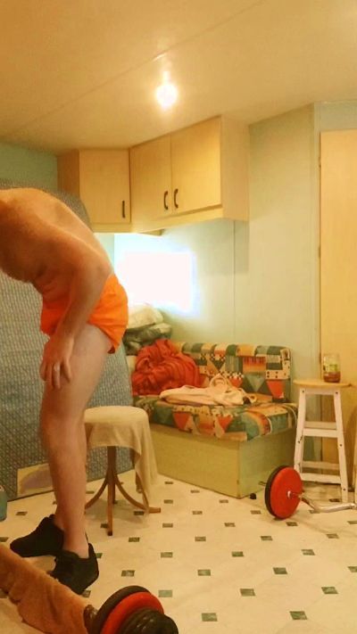 frenchyboyy44 live cam on Cam4
