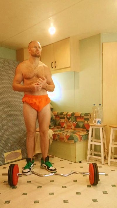 frenchyboyy44 live cam on Cam4