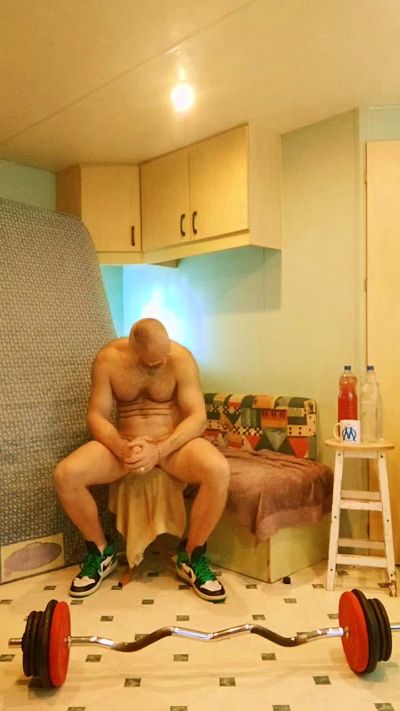 frenchyboyy44 live cam on Cam4
