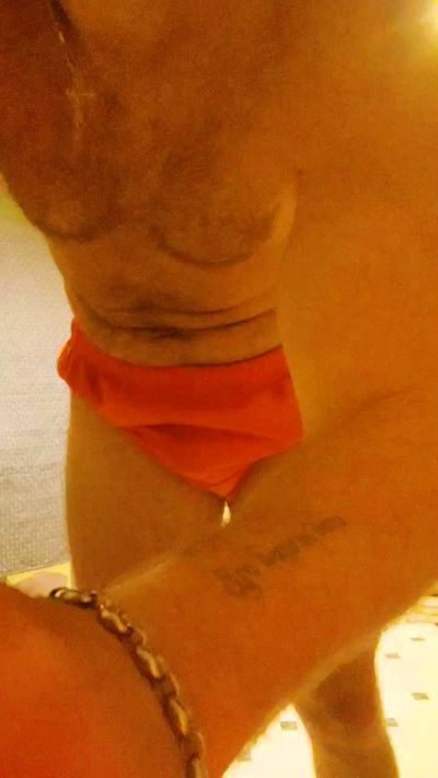 frenchyboyy44 live cam on Cam4