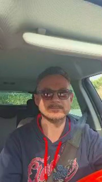 fresch81an live cam on Cam4