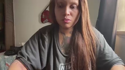 frierenhott live cam on Cam4