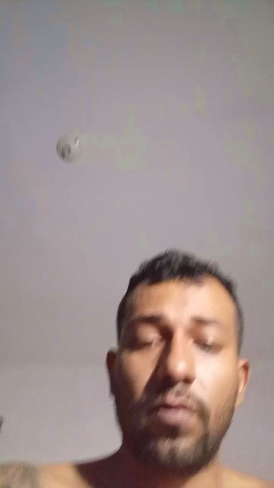 fuckboy_bbc live cam on Cam4