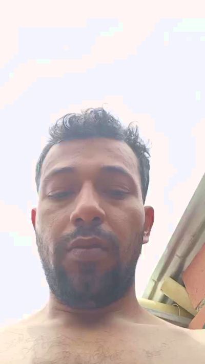 fuckboy_bbc live cam on Cam4