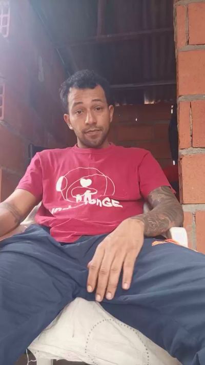 fuckboy_bbc live cam on Cam4