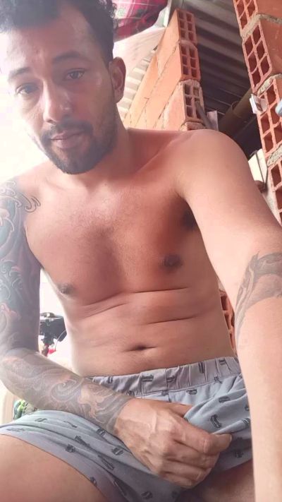 fuckboy_bbc live cam on Cam4