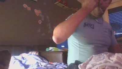 fuckme42420 live cam on Cam4