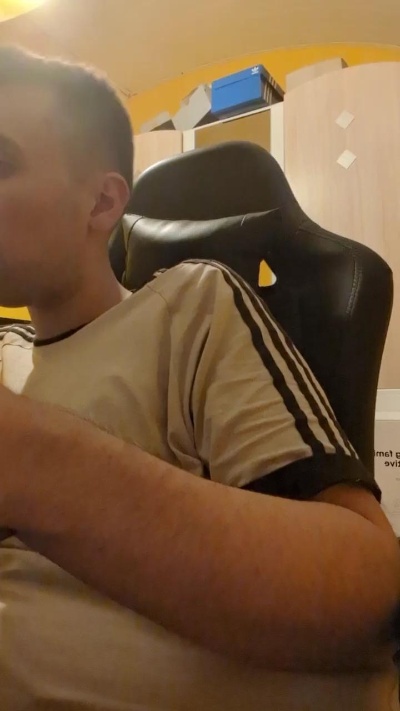 fullcum3 live cam on Cam4