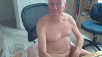 fun_guy3 live cam on Cam4